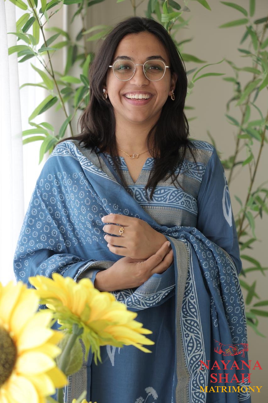 Nidhi  Shah