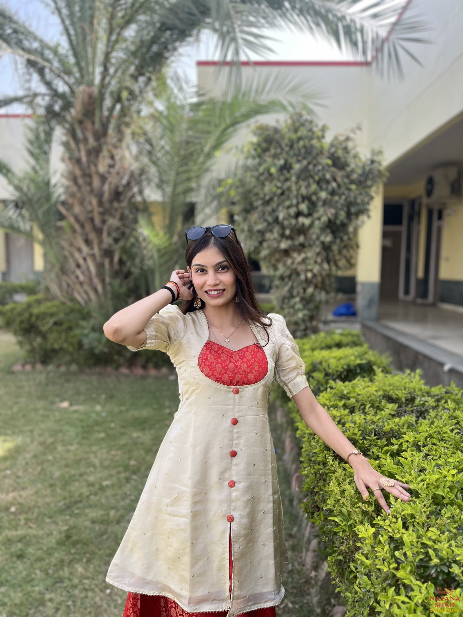 Dr Hetvi  Shah