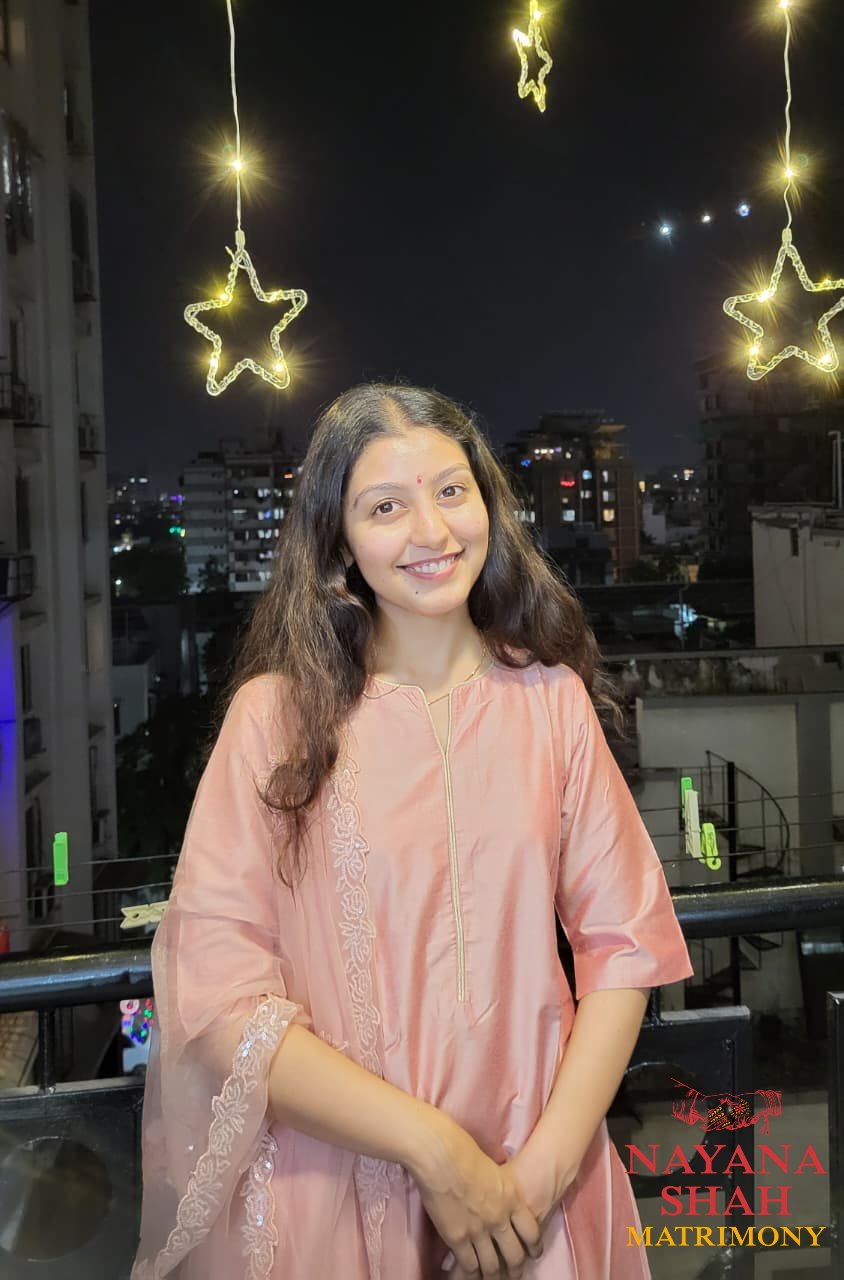 Dr Vidhi Shah